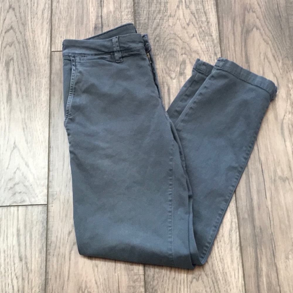 Men’s American Eagle Chino Pants